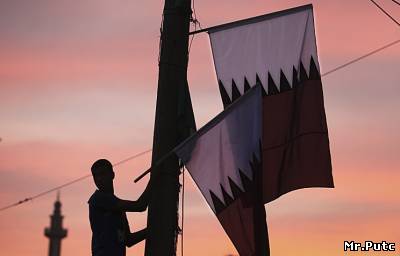 СМИ: Саудовская Аравия, Бахрейн и ОАЭ отзывают своих послов из Катара
