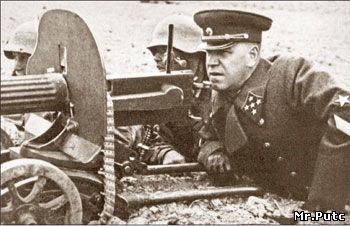 Расстреливал ли маршал Жуков своих офицеров?